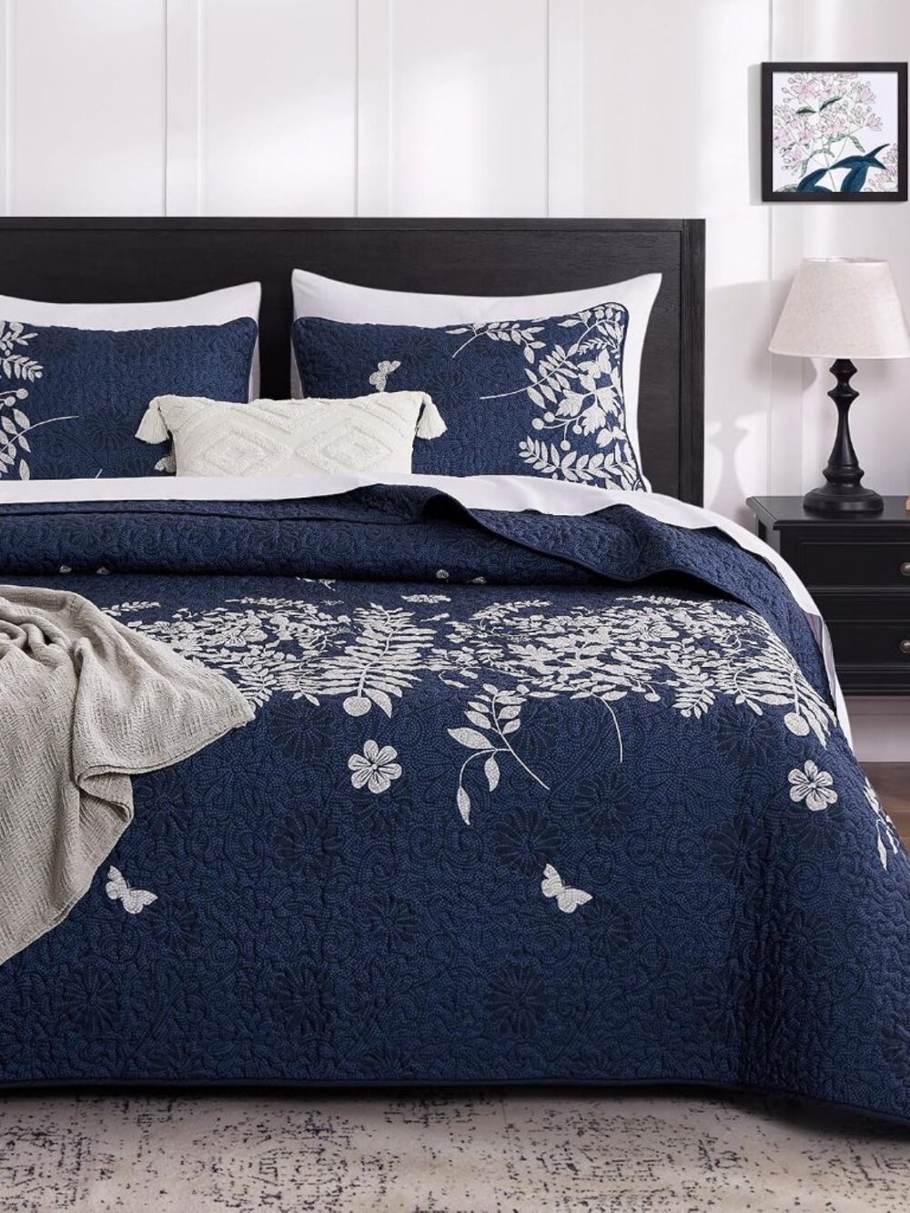 Floral Quilt Set, Navy Blue, Queen/Full